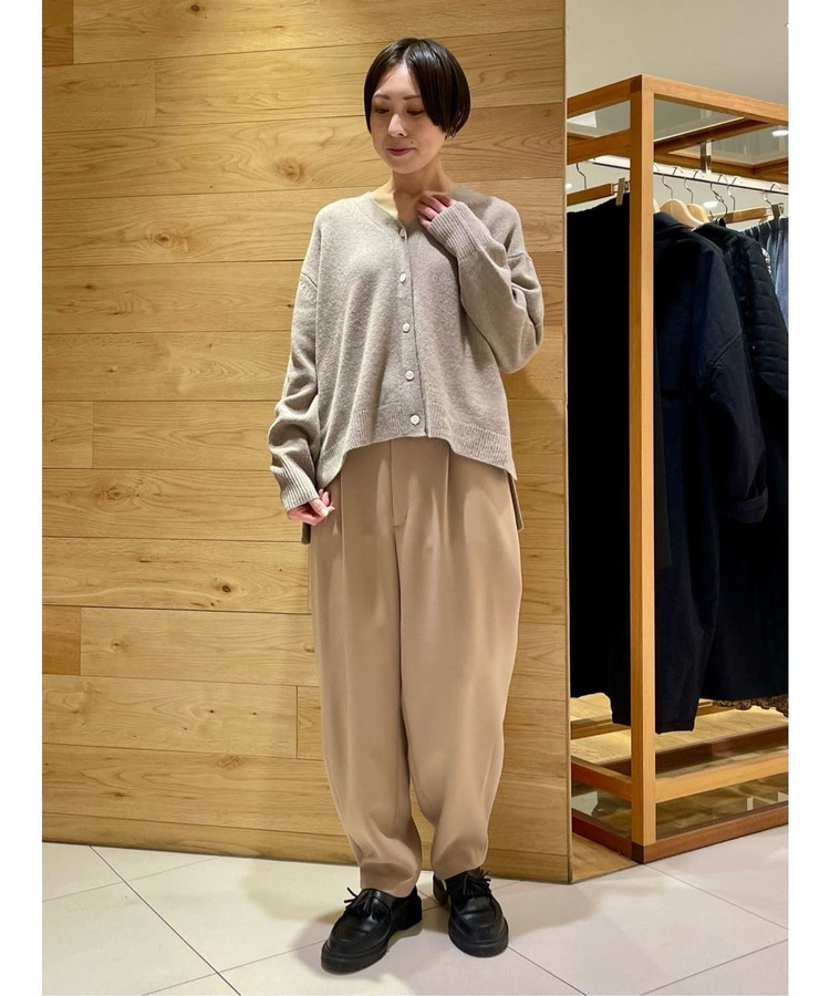 ダブルクロスワンタックテーパードパンツ 詳細画像