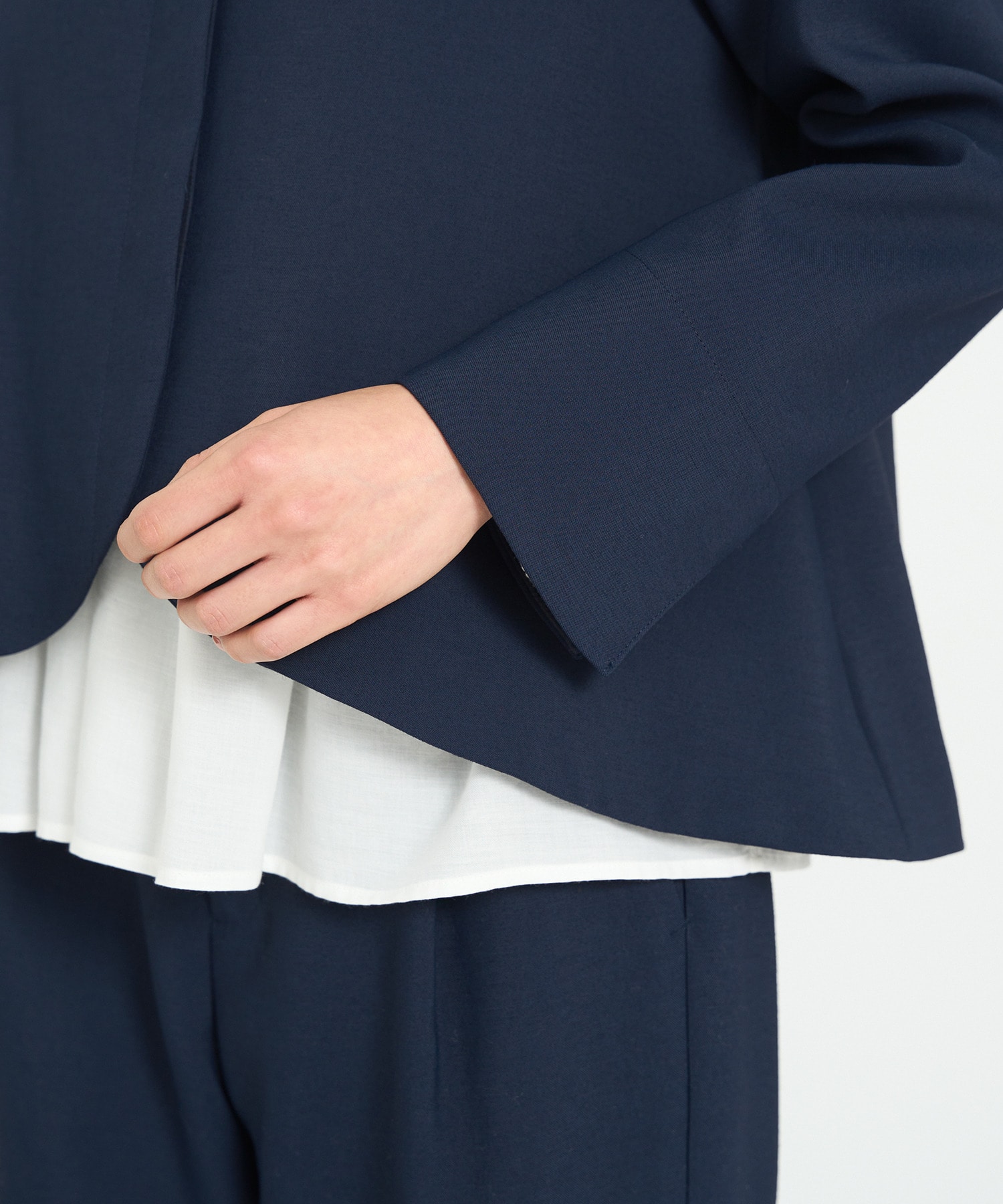 リーフカットジャケット】｜【ADIEU TRISTESSE(アデュートリステス