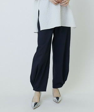 ピンストライプストレッチベイカーパンツ