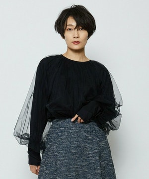 ソフトチュール×天竺ドッキングプルオーバー