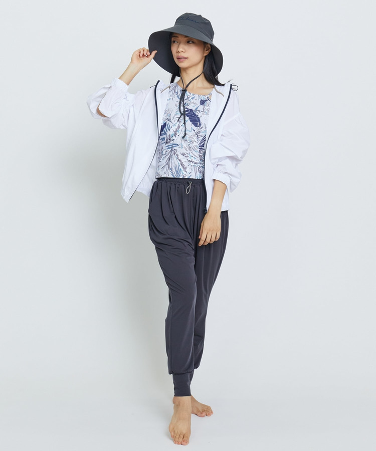 lauae leafプリントアシメミドルトップス/パット付き・水着・UVカット・水陸両用・吸汗速乾・ホットヨガ対応・耐塩素 詳細画像