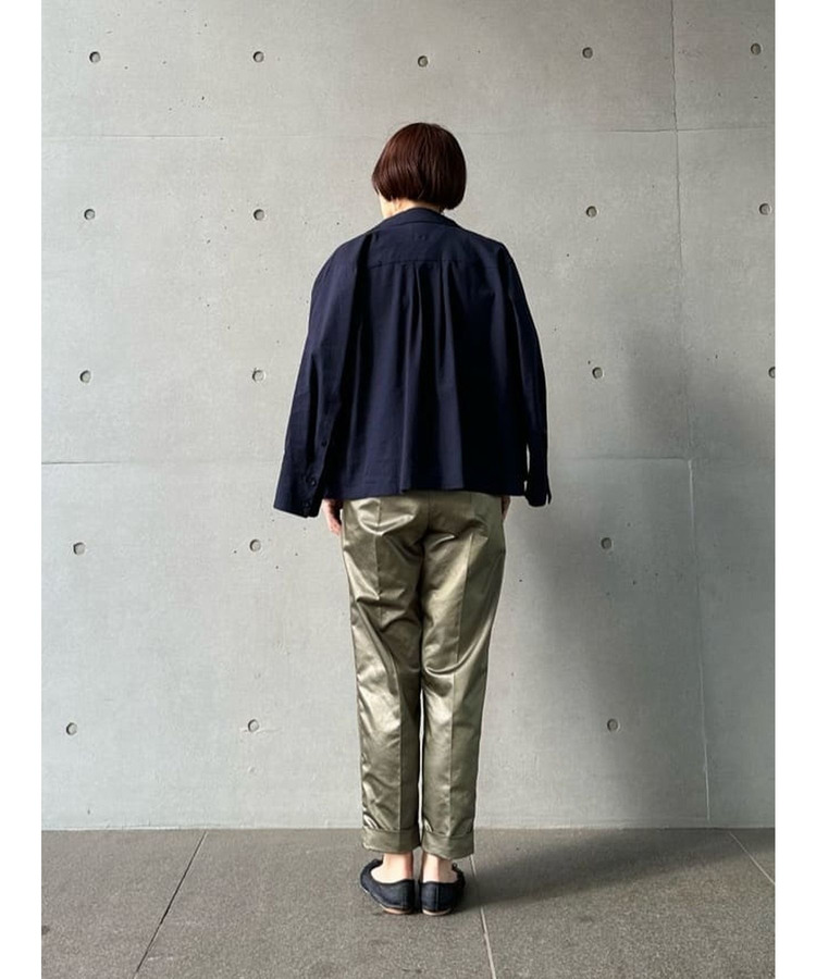 【YOSHIKO KRIS-WEBB×L’EQUIPE】ストレッチサテンキャロットパンツ 詳細画像